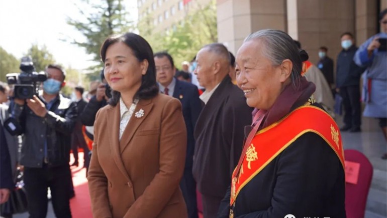 傳承精華，讓藏醫(yī)藥造福人民健康安全！